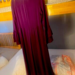Jumper bell sleeved, purple round neck
